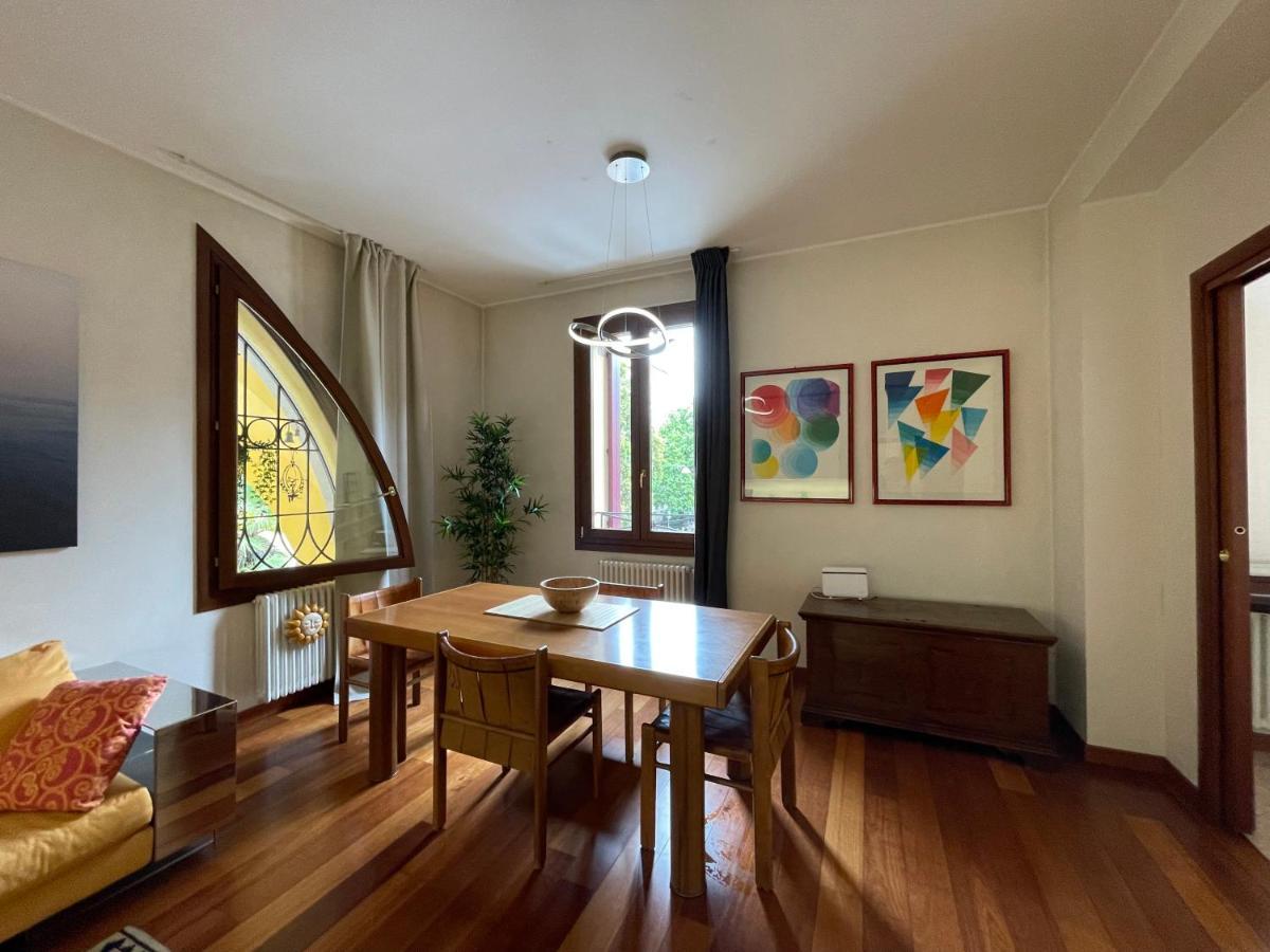 Appartamento Le Palme - Elegante E Moderno Con Garage Privato
